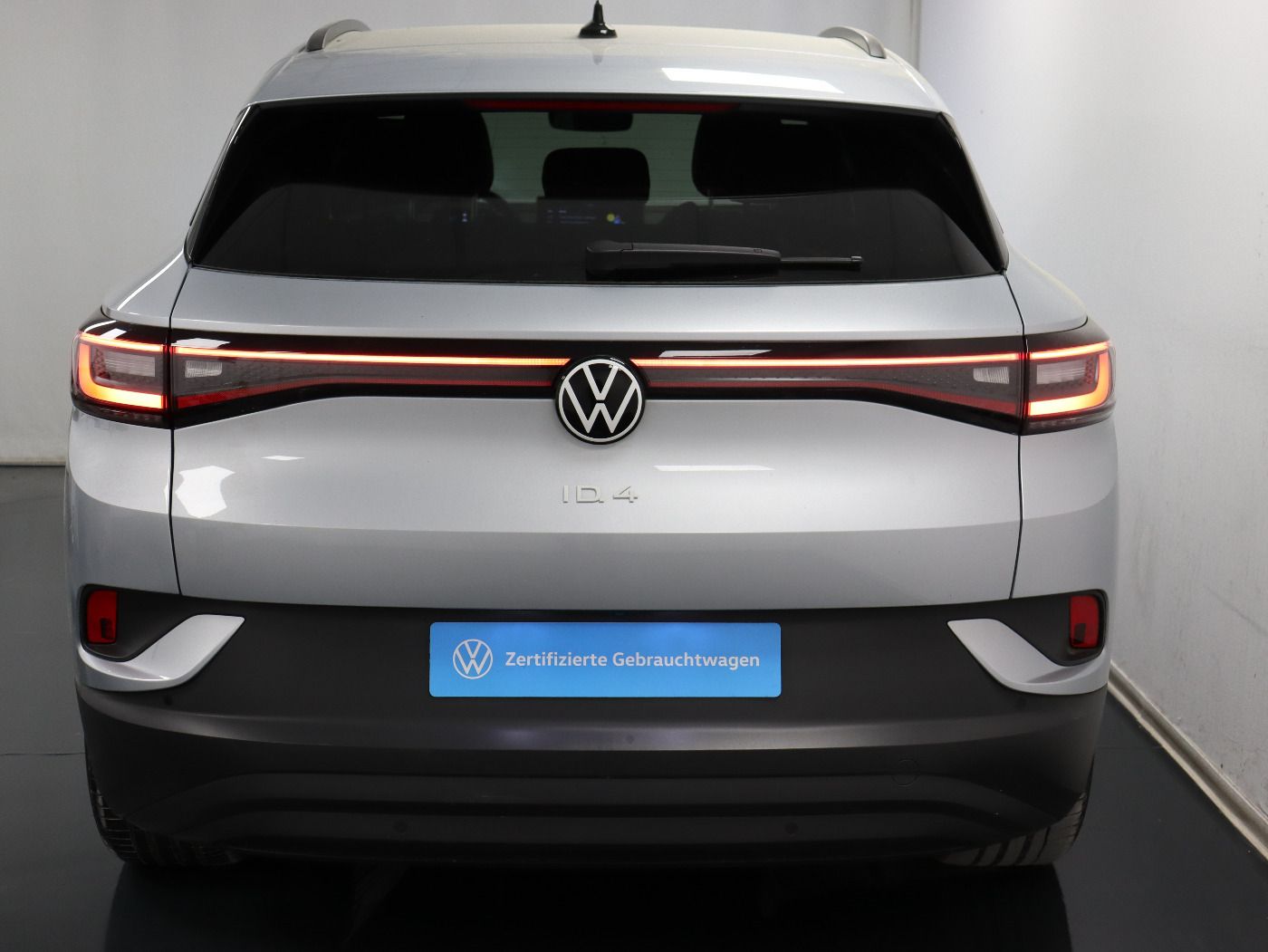 Fahrzeugabbildung Volkswagen ID.4 Pro Move |AHK|WPumpe|CarPlay|SpurH|el.Heck