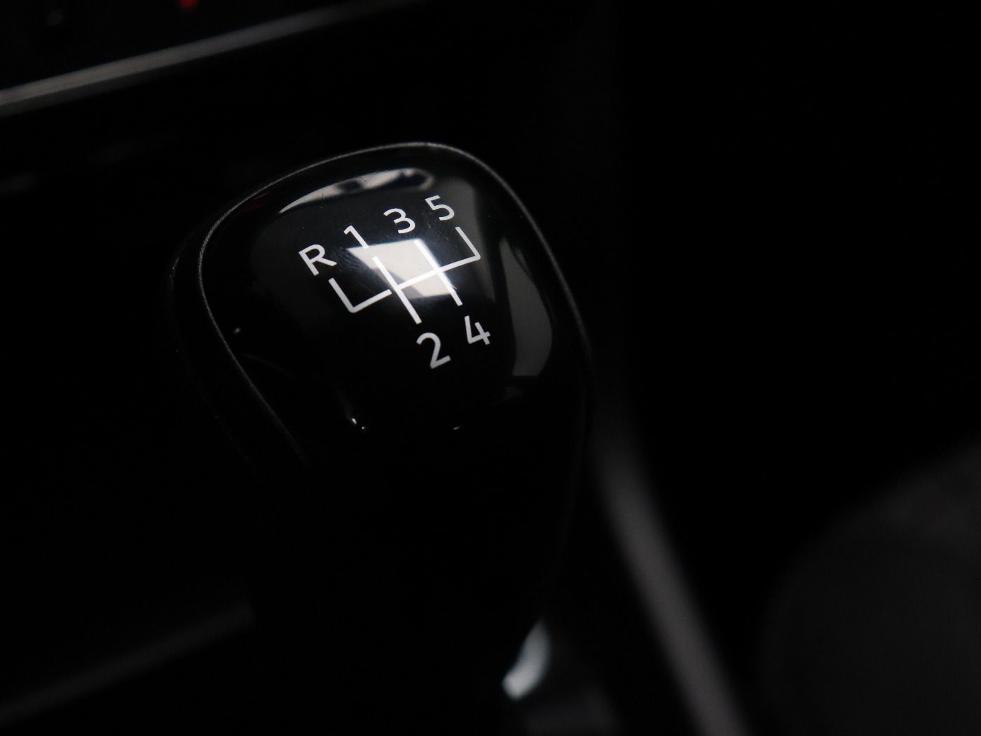 Fahrzeugabbildung Volkswagen T-Cross 1.0 TSI Life Navi BlindSpot FrontAssist
