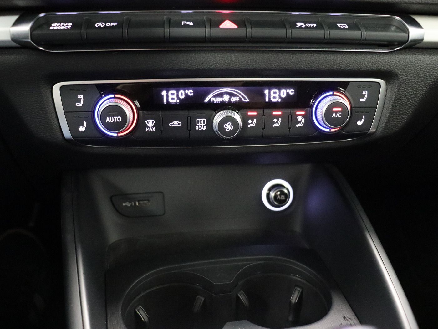 Fahrzeugabbildung Audi A3 Cabriolet 40TFSI quattro S-Line |Matrix|LM