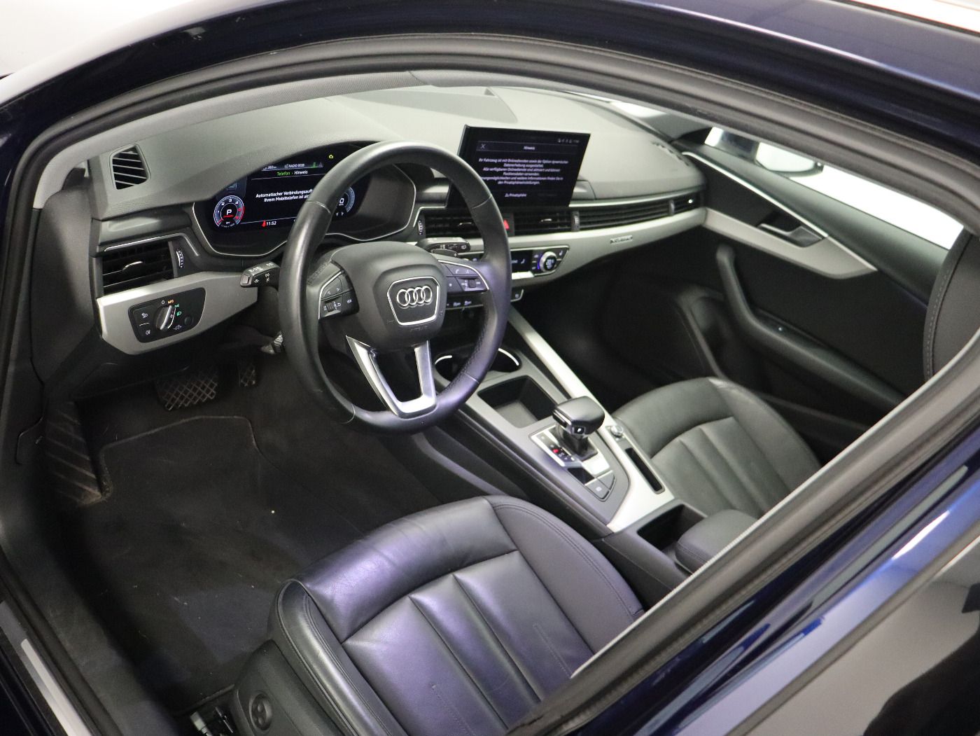 Fahrzeugabbildung Audi A4 Avant 40 TDI quattro S tronic advanced |FLA