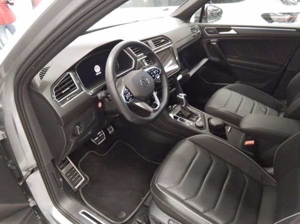 Fahrzeugabbildung Volkswagen Tiguan Allspace 2.0TSI DSG 4-Motion R-Line |AHK