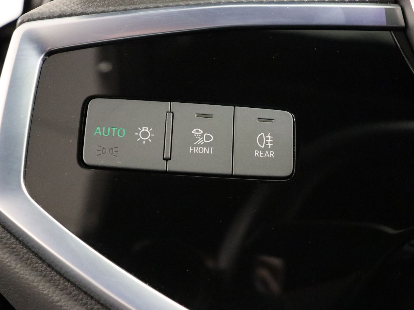 Fahrzeugabbildung Audi Q3 45 TFSI e S tronic S-Line |ACC|FLA|LED|LM|AHK