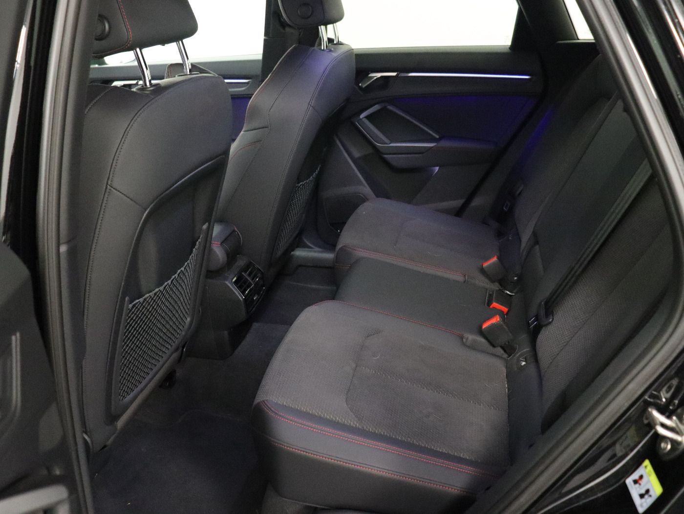 Fahrzeugabbildung Audi Q3 45 TFSI e S tronic S-Line |ACC|FLA|LED|LM|AHK
