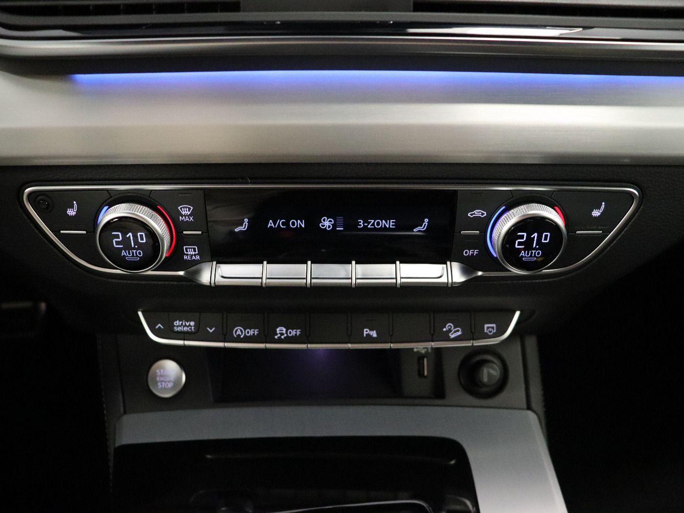 Fahrzeugabbildung Audi Q5 45 TFSI quattro S tronic S-Line |Matrix|STH