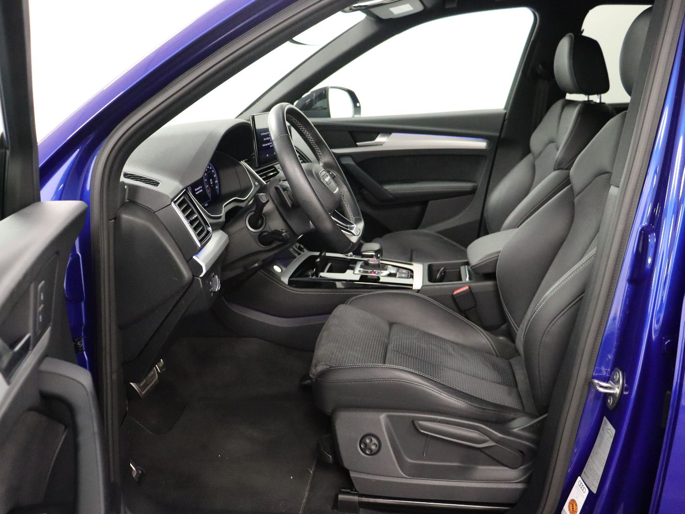 Fahrzeugabbildung Audi Q5 45 TFSI quattro S tronic S-Line |Matrix|STH