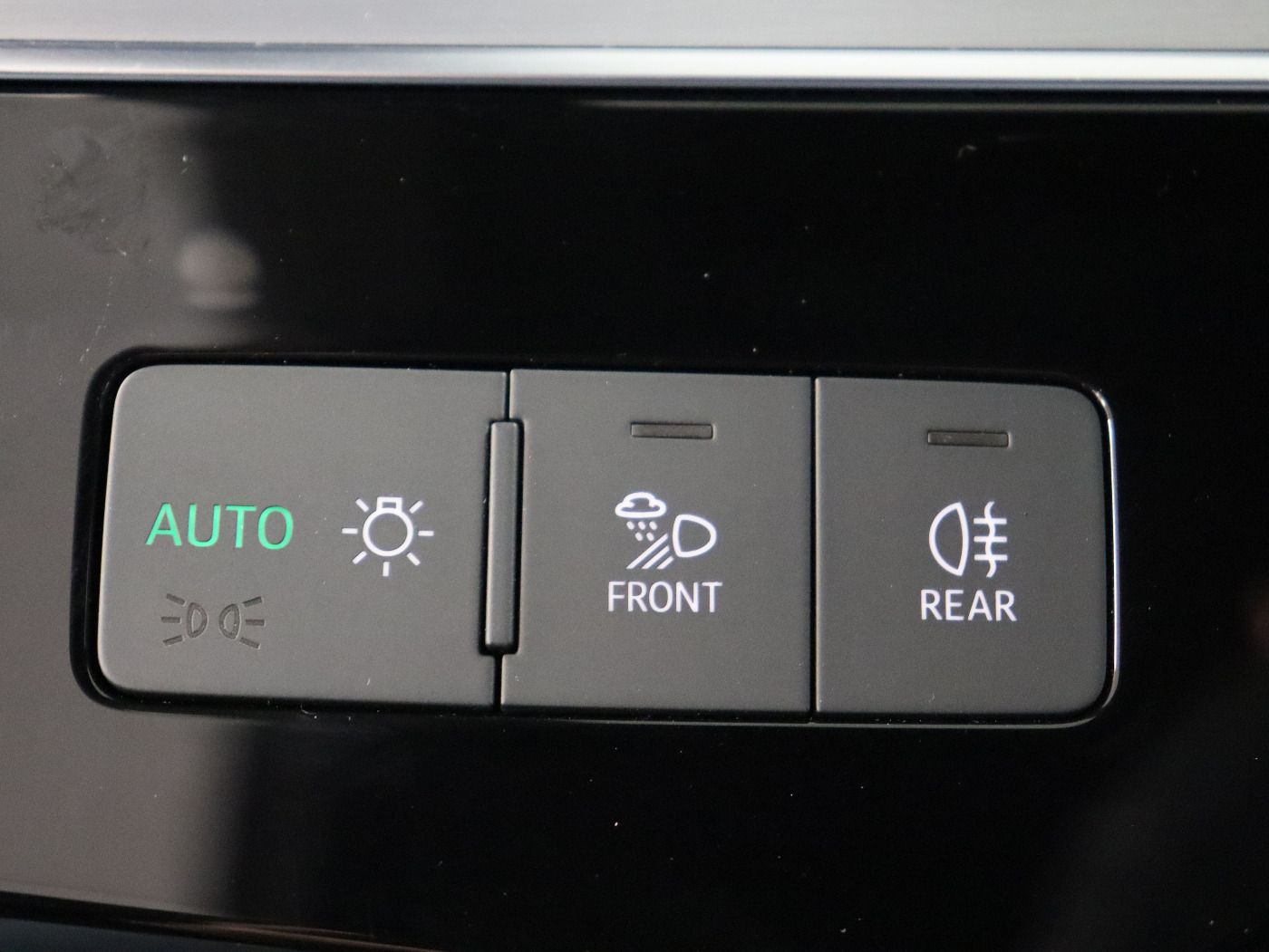 Fahrzeugabbildung Audi Q8 e-tron 55 quattro S-Line |Matrix|Luft|ACC