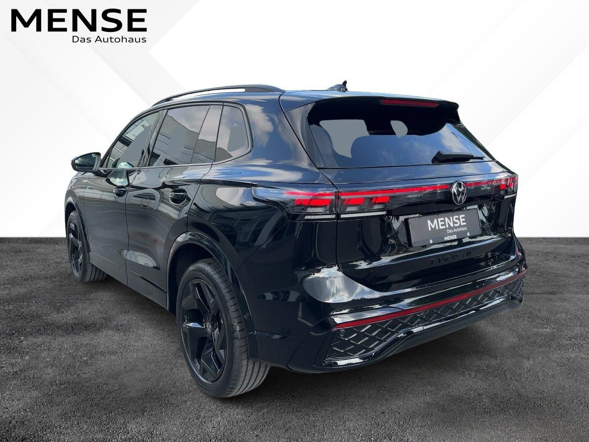 Fahrzeugabbildung Volkswagen Tiguan TDI DSG R-Line AHK Navi Black Style 360°