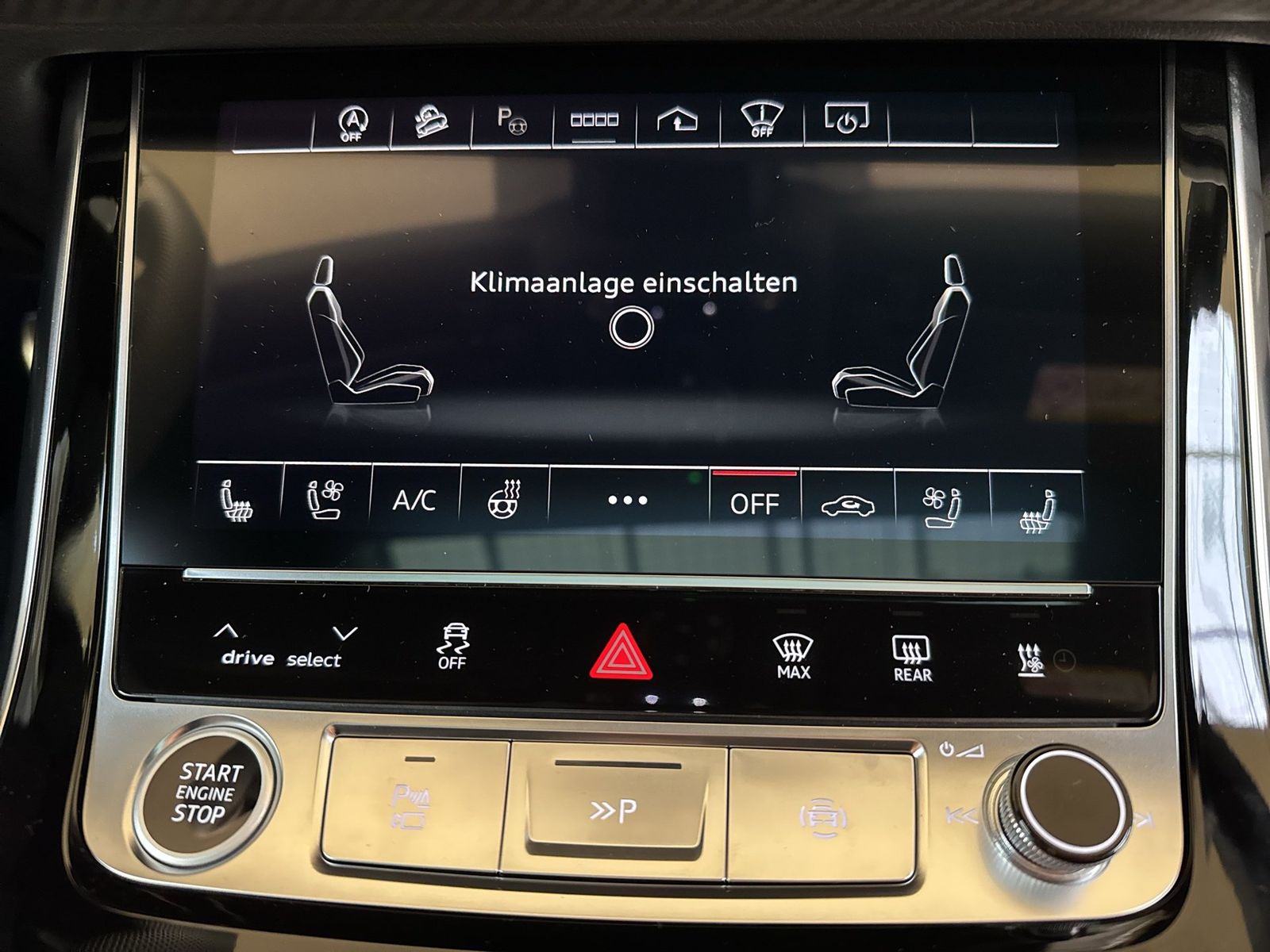 Fahrzeug autohaus mense Fahrzeugabbildung Audi Q7 SUV S line 50 TDI quattro 210 kW tiptronic