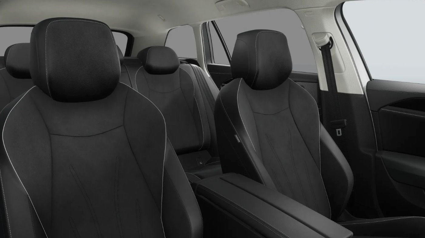 Fahrzeugabbildung Volkswagen Passat 1.5 eHybrid Business Navi HUD Winterräder