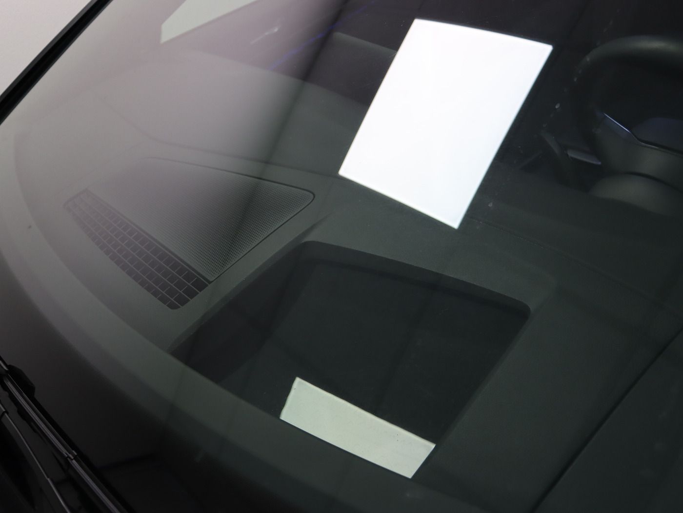 Fahrzeug autohaus mense Fahrzeugabbildung Volkswagen ID.7 Tourer Pro |AHK|Navi|ACC|CarPlay|HUD|elSitz