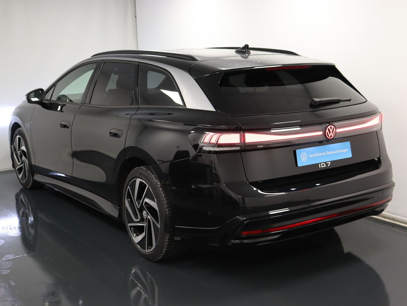 Fahrzeug autohaus mense Fahrzeugabbildung Volkswagen ID.7 Tourer Pro |AHK|Navi|ACC|CarPlay|HUD|elSitz