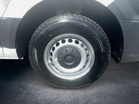 Fahrzeugabbildung Volkswagen Crafter 35 Fahrgestell EK LR 2.0 l 103 kW 6-Gang