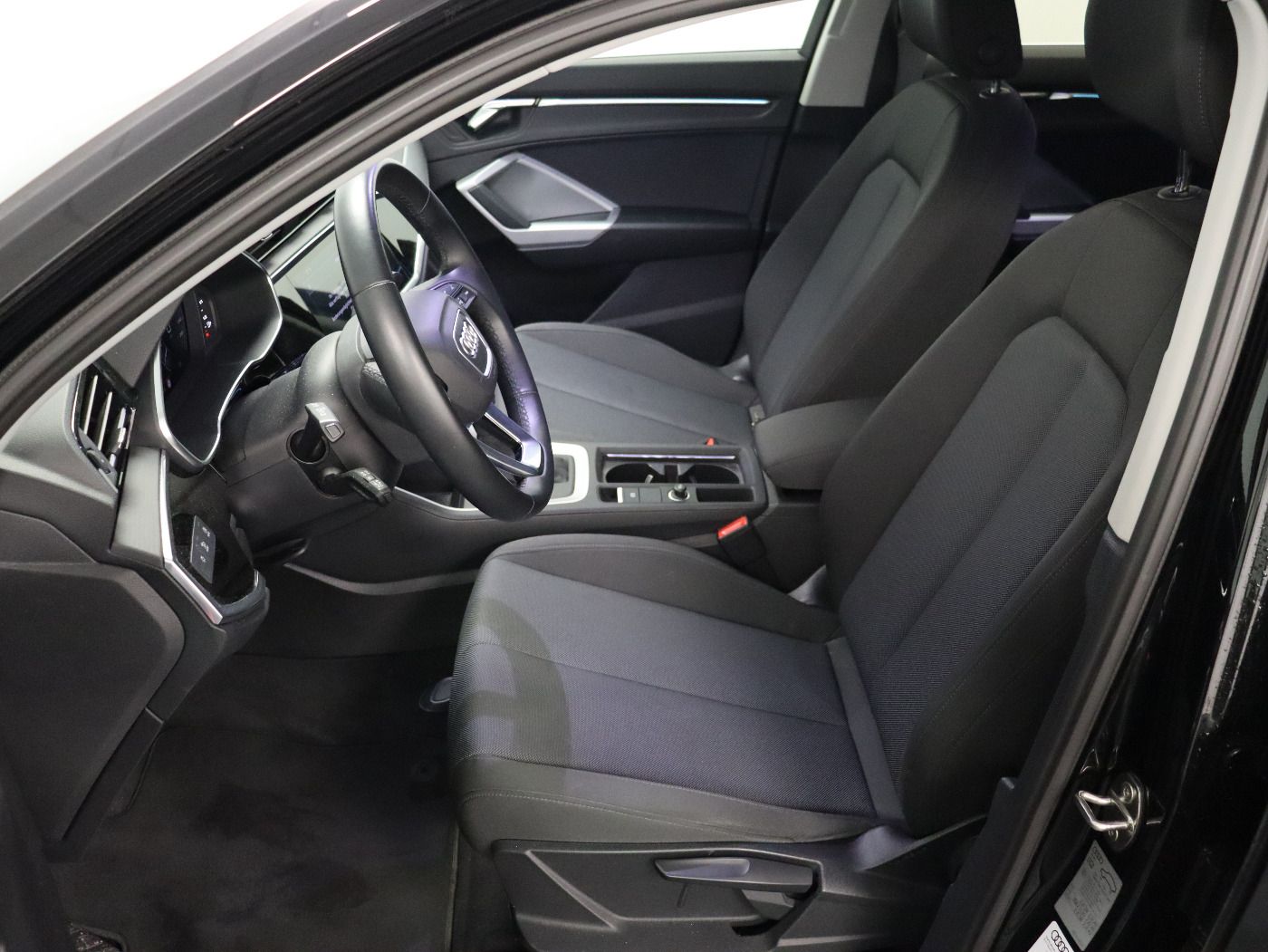 Fahrzeugabbildung Audi Q3 Sportback 45 TFSI e S tronic S line |ACC|FLA