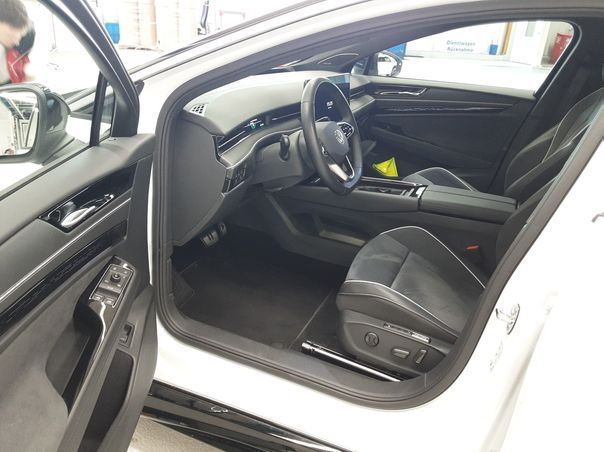 Fahrzeugabbildung Volkswagen ID.7 Tourer Pro |AHK|Pano|4xSHZG|Massage|Navi|LM
