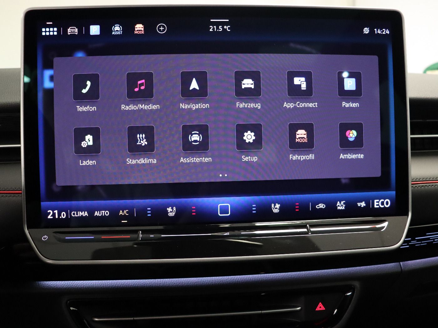 Fahrzeugabbildung Volkswagen ID.7 Tourer GTX 4Motion |AHK|Pano|4xSHZG|Navi