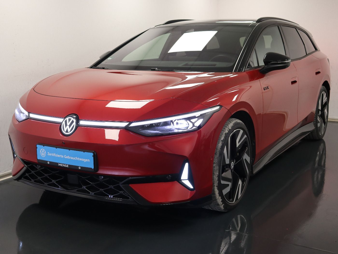 Fahrzeugabbildung Volkswagen ID.7 Tourer GTX 4Motion |AHK|Pano|4xSHZG|Navi