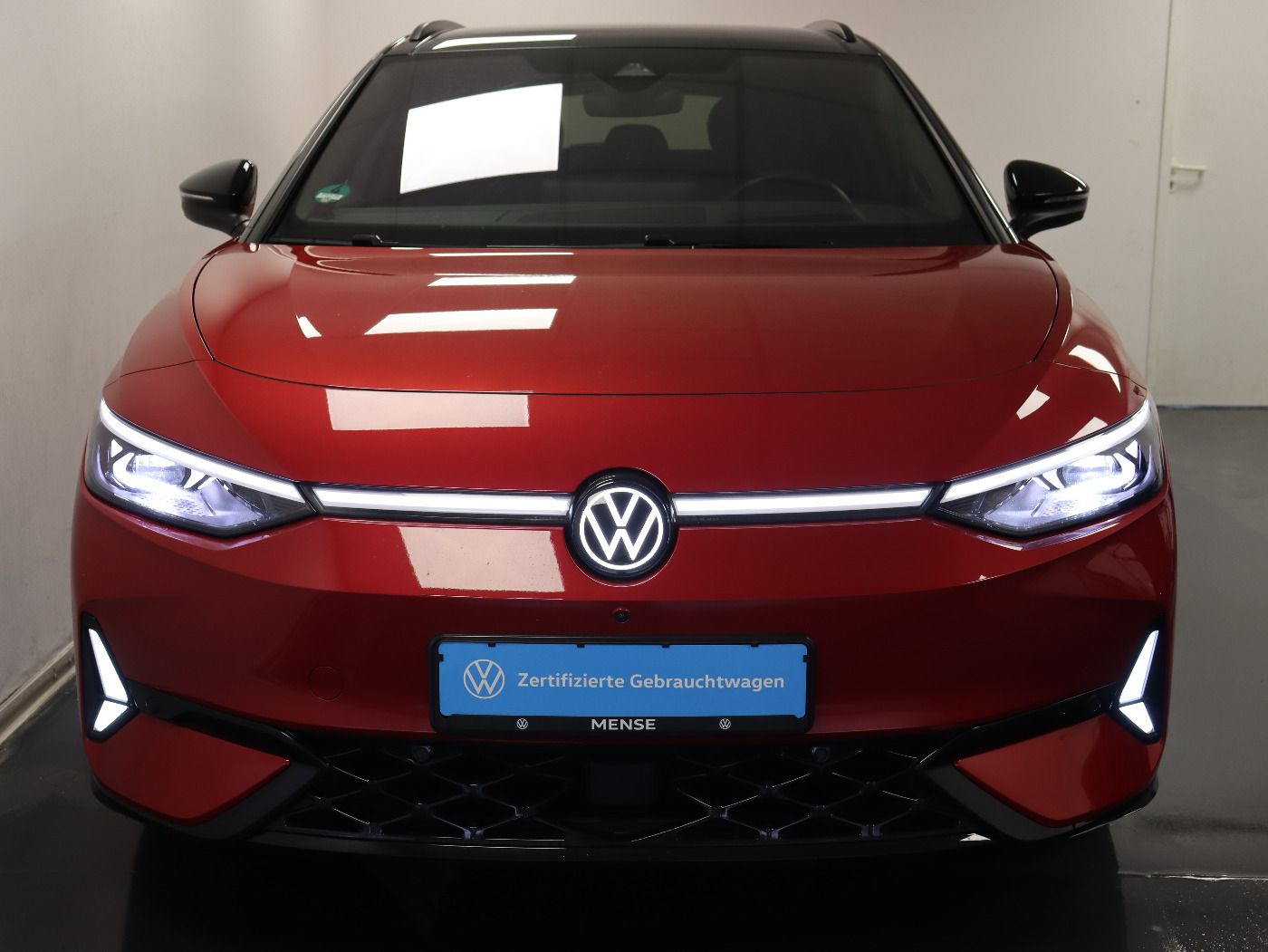 Fahrzeugabbildung Volkswagen ID.7 Tourer GTX 4Motion |AHK|Pano|4xSHZG|Navi