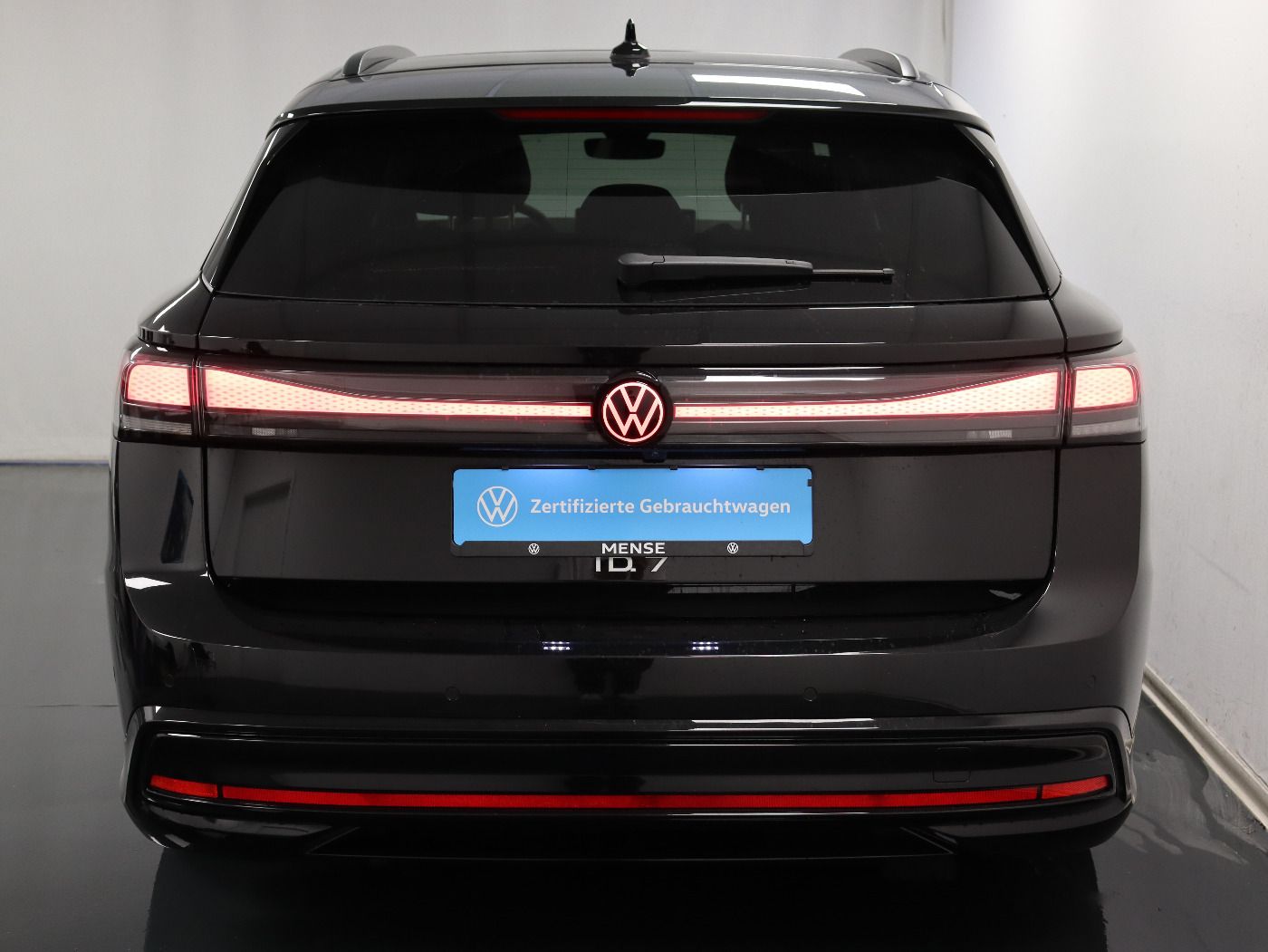 Fahrzeugabbildung Volkswagen ID.7 Tourer Pro |AHK|Pano|Navi|ACC|CarPlay|HUD