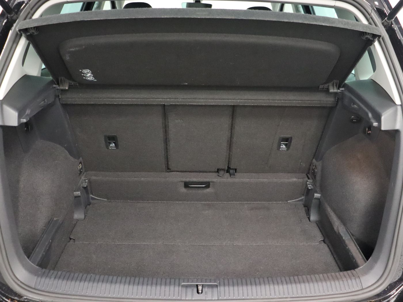 Fahrzeugabbildung Volkswagen Golf Sportsvan 1.2 TSI DSG Comfortline Allstar N