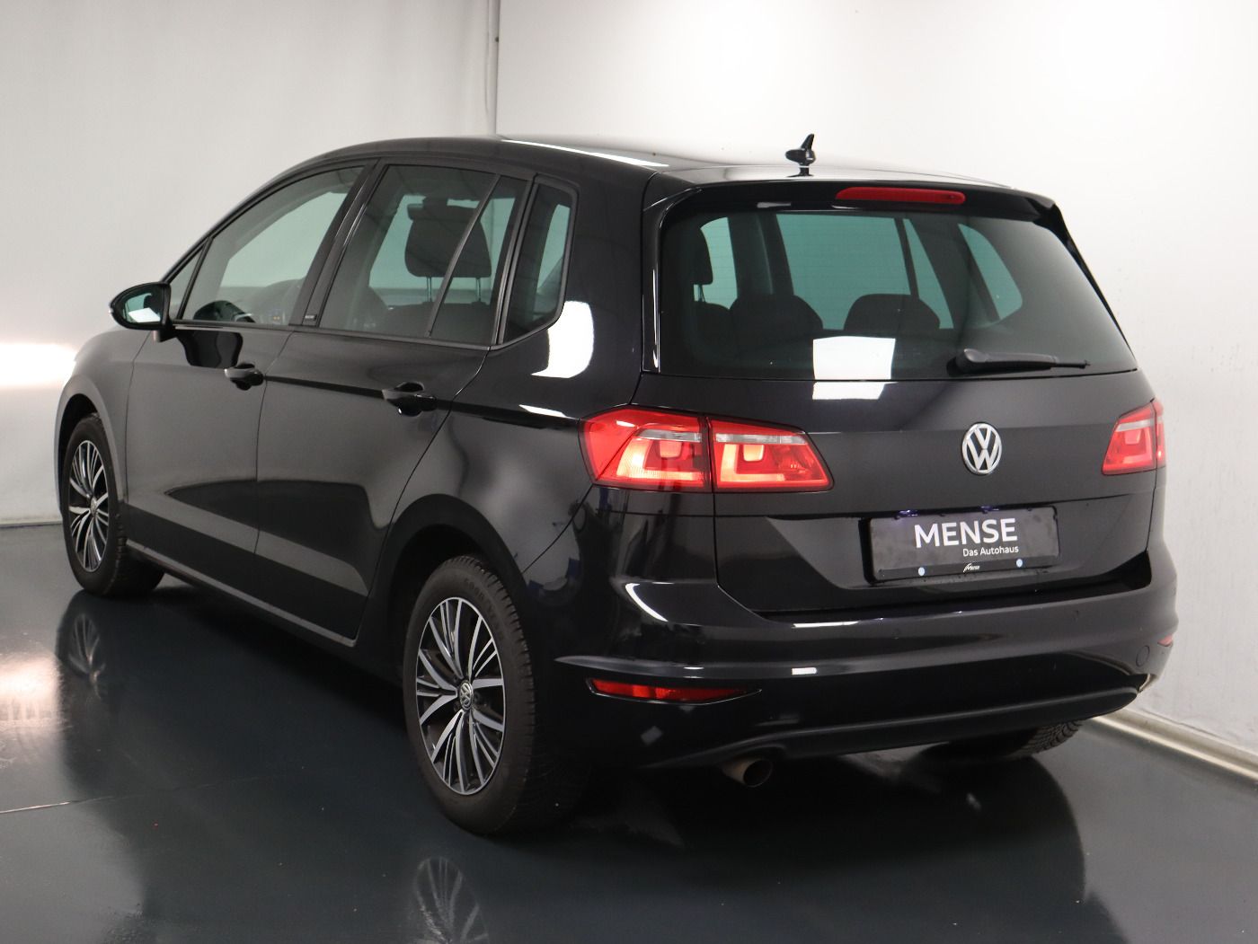 Fahrzeugabbildung Volkswagen Golf Sportsvan 1.2 TSI DSG Comfortline Allstar N
