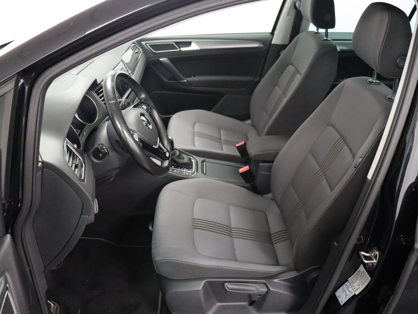 Fahrzeugabbildung Volkswagen Golf Sportsvan 1.2 TSI DSG Comfortline Allstar N