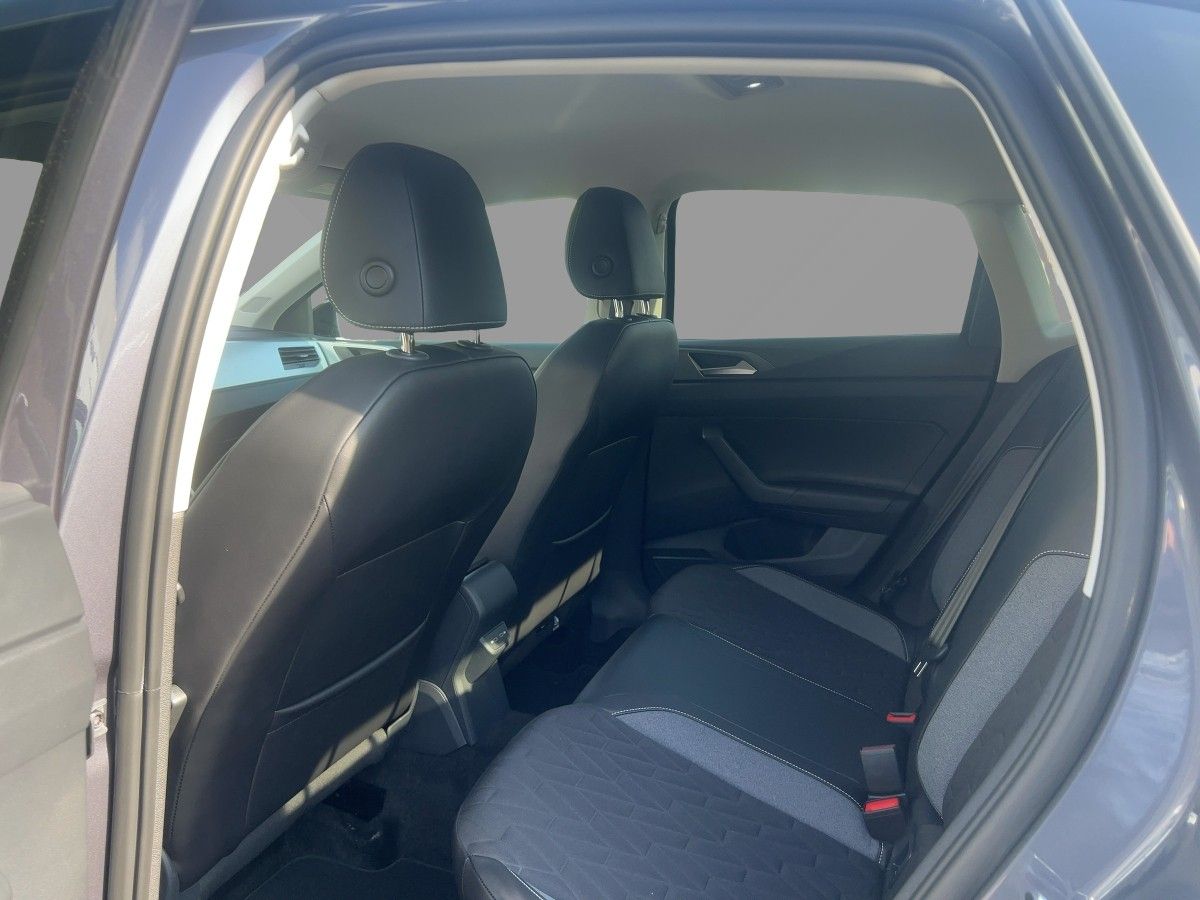 Fahrzeugabbildung Volkswagen Polo 1.0 TSI DSG GOAL Kamera Ganzjahresreifen