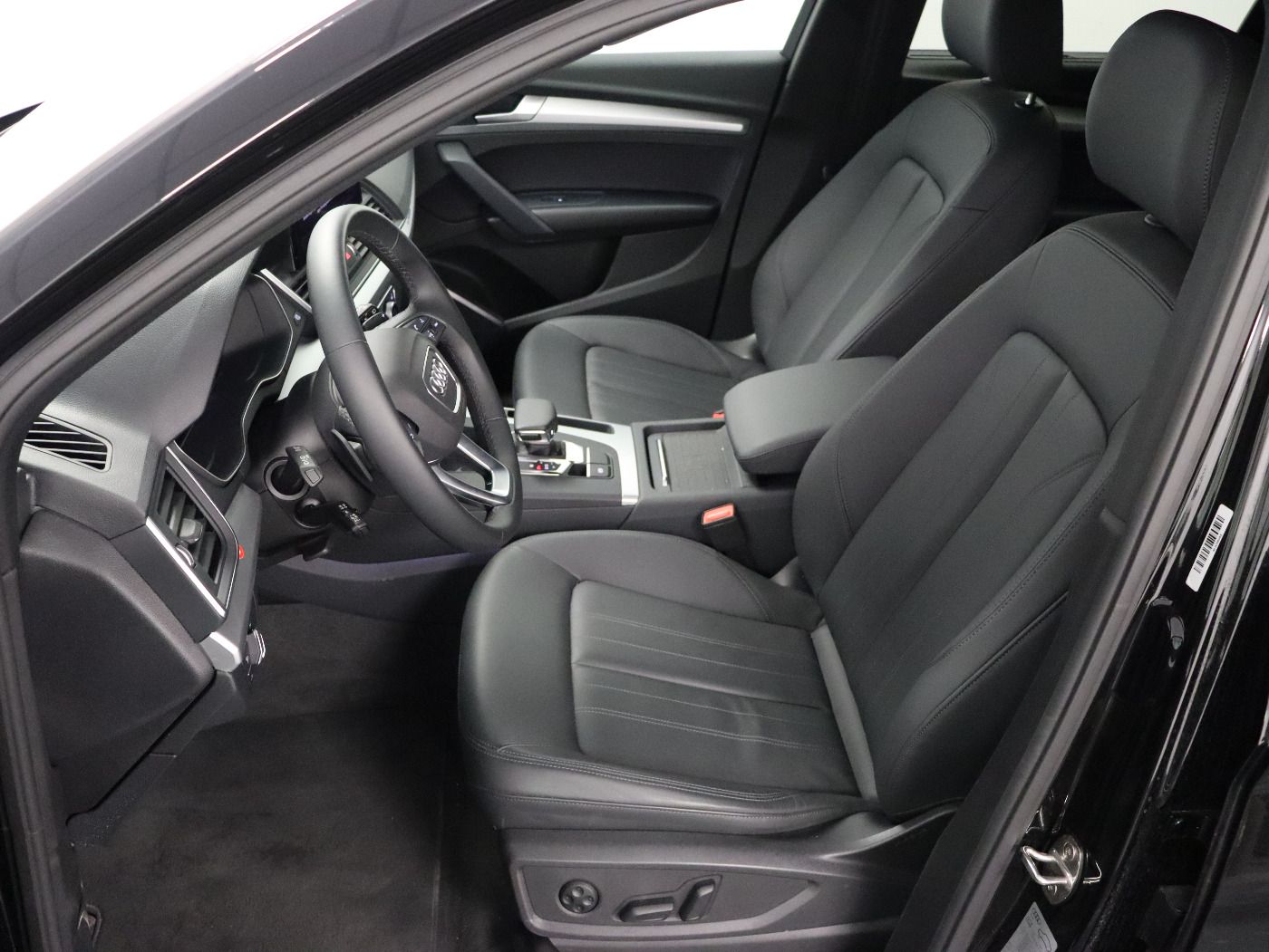 Fahrzeugabbildung Audi Q5 45 TFSI quattro S tronic S line |Matrix|ACC
