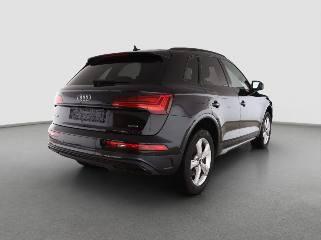 Fahrzeugabbildung Audi Q5 45 TFSI quattro S tronic Advanced |Matrix|ACC