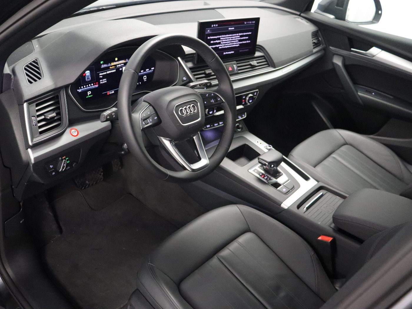 Fahrzeugabbildung Audi Q5 45 TFSI quattro S tronic S line |Matrix|ACC