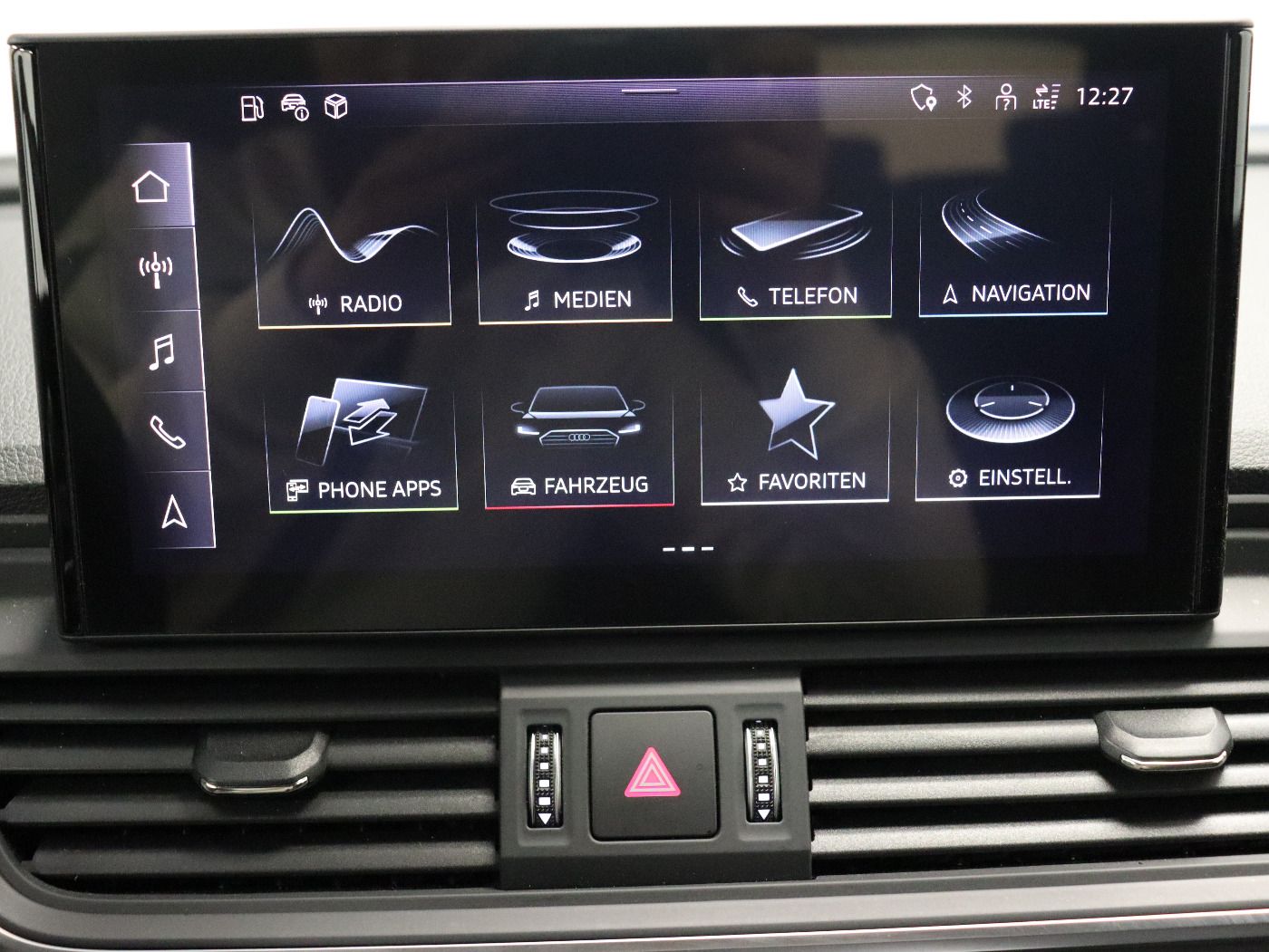 Fahrzeugabbildung Audi Q5 45 TFSI quattro S tronic S line |Matrix|ACC