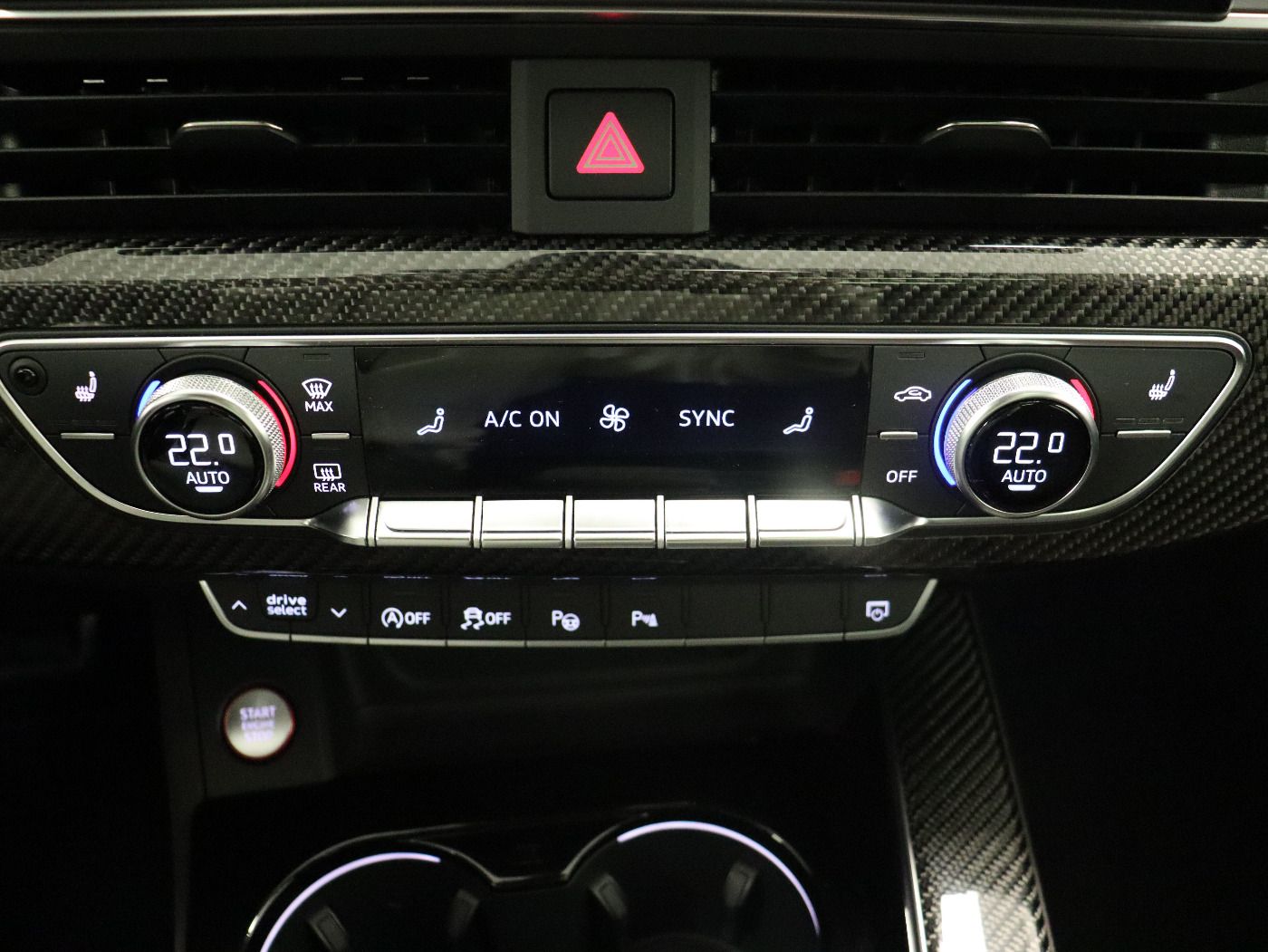 Fahrzeug autohaus mense Fahrzeugabbildung Audi RS 4 Avant 2.9 TFSI Quattro tiptronic |Massage