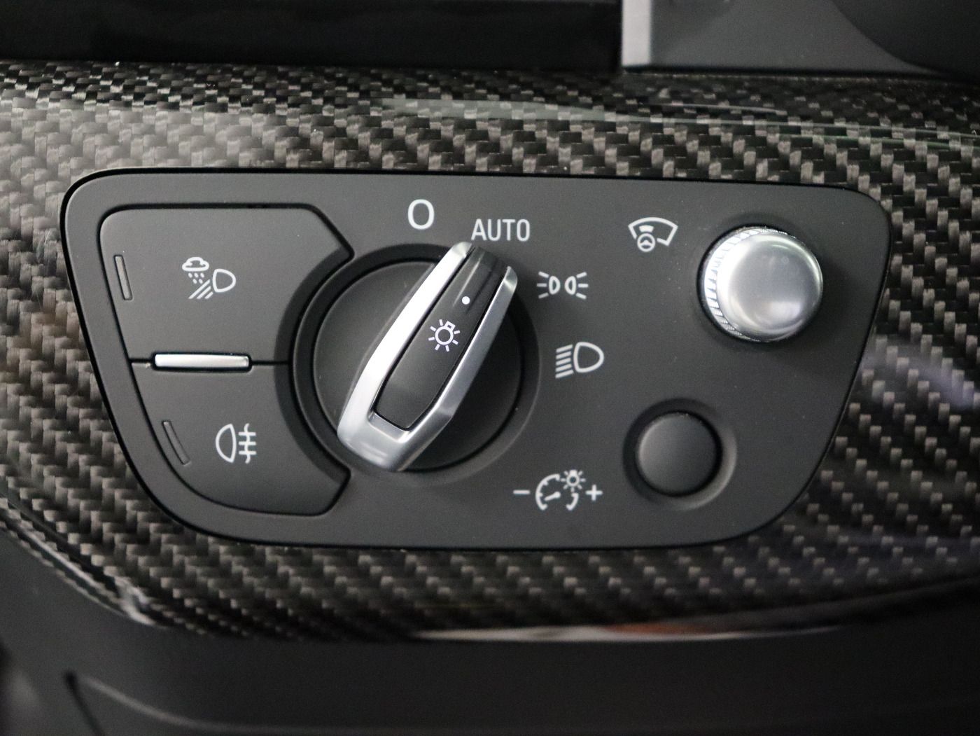 Fahrzeug autohaus mense Fahrzeugabbildung Audi RS 4 Avant 2.9 TFSI Quattro tiptronic |Massage