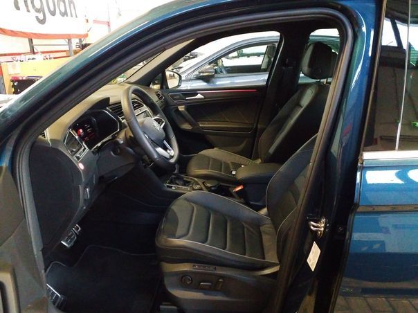 Fahrzeugabbildung Volkswagen Tiguan 2.0TDI DSG 4-motion R-Line |AHK|Matrix|LM