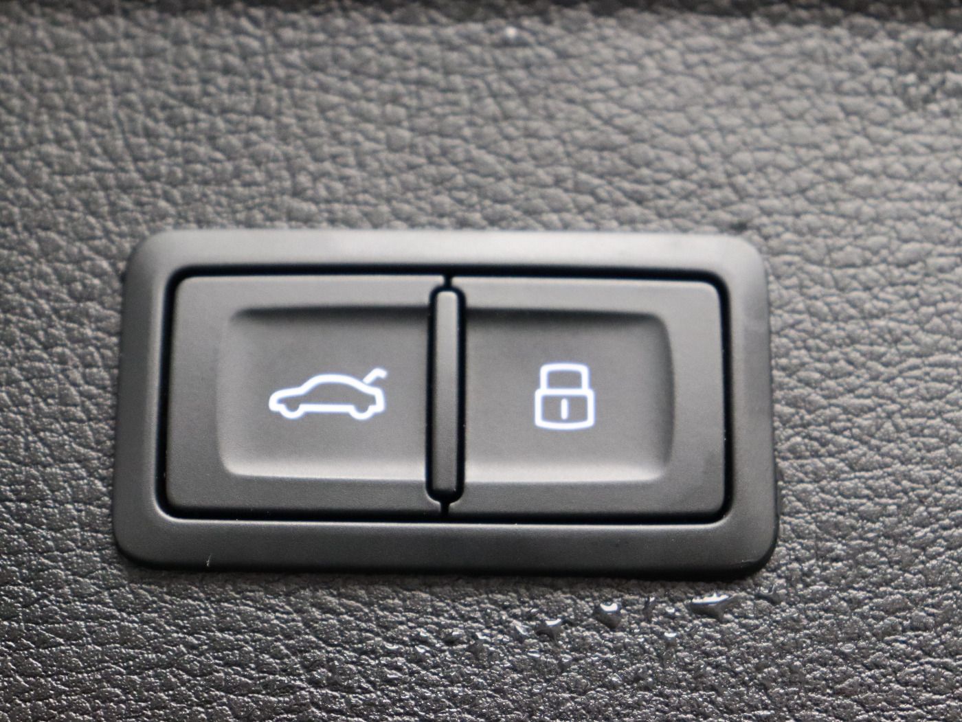 Fahrzeug autohaus mense Fahrzeugabbildung Audi Q5 45 TFSI quattro S tronic S line |Matrix|ACC