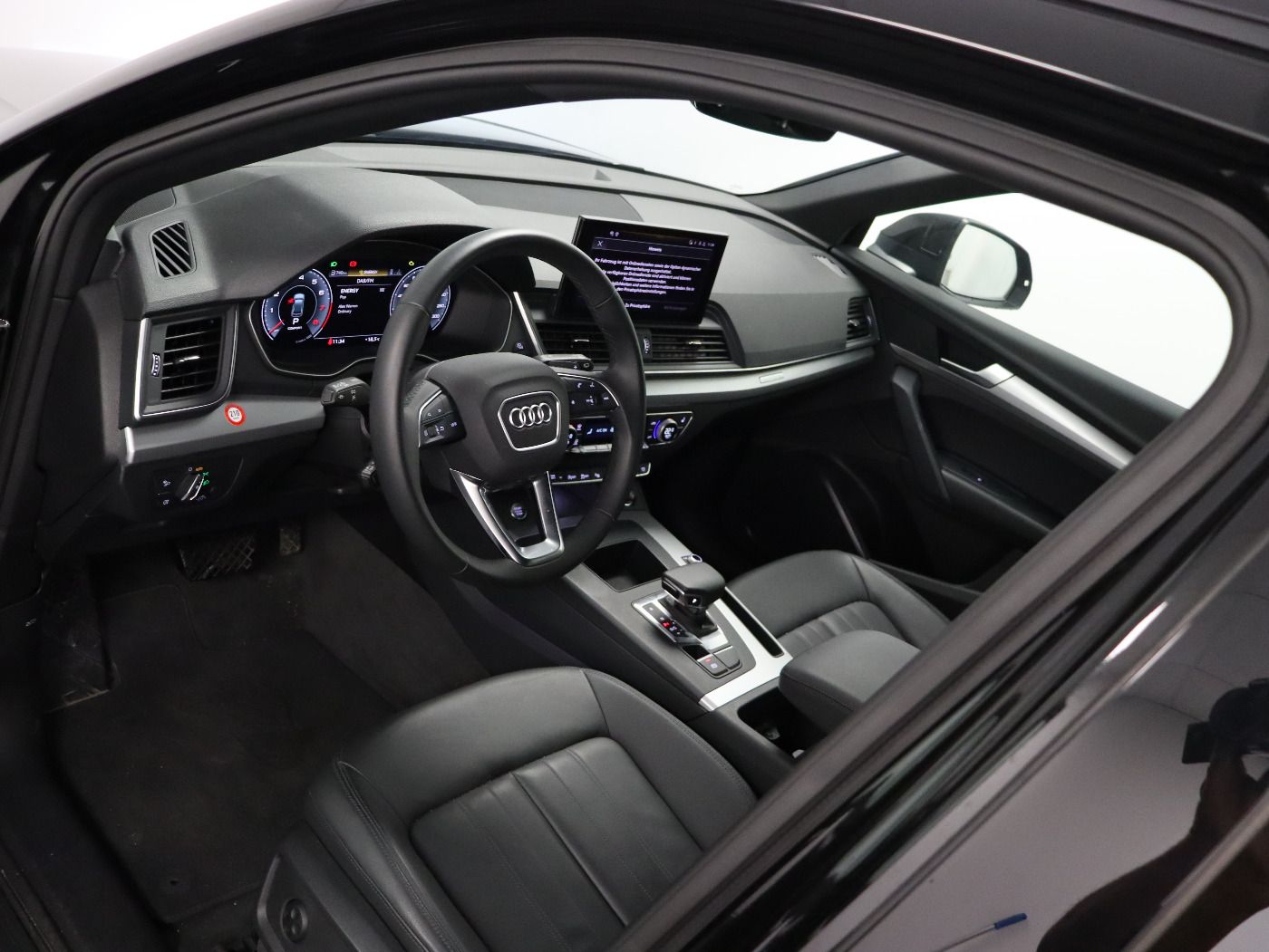 Fahrzeug autohaus mense Fahrzeugabbildung Audi Q5 45 TFSI quattro S tronic S line |Matrix|ACC