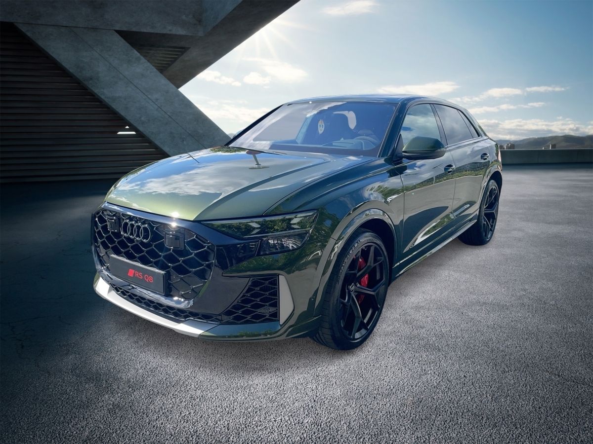 Fahrzeugabbildung Audi RS Q8 SUV performance 471 kW DESIGNO OLIVE Met.