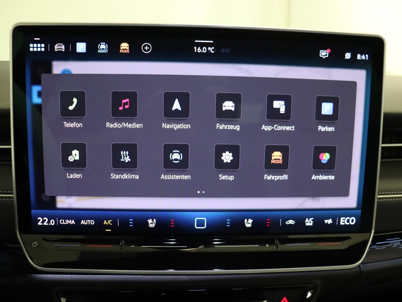 Fahrzeugabbildung Volkswagen ID.7 Tourer Pro |AHK|4xSHZG|Massage|Navi|ACC|h/k