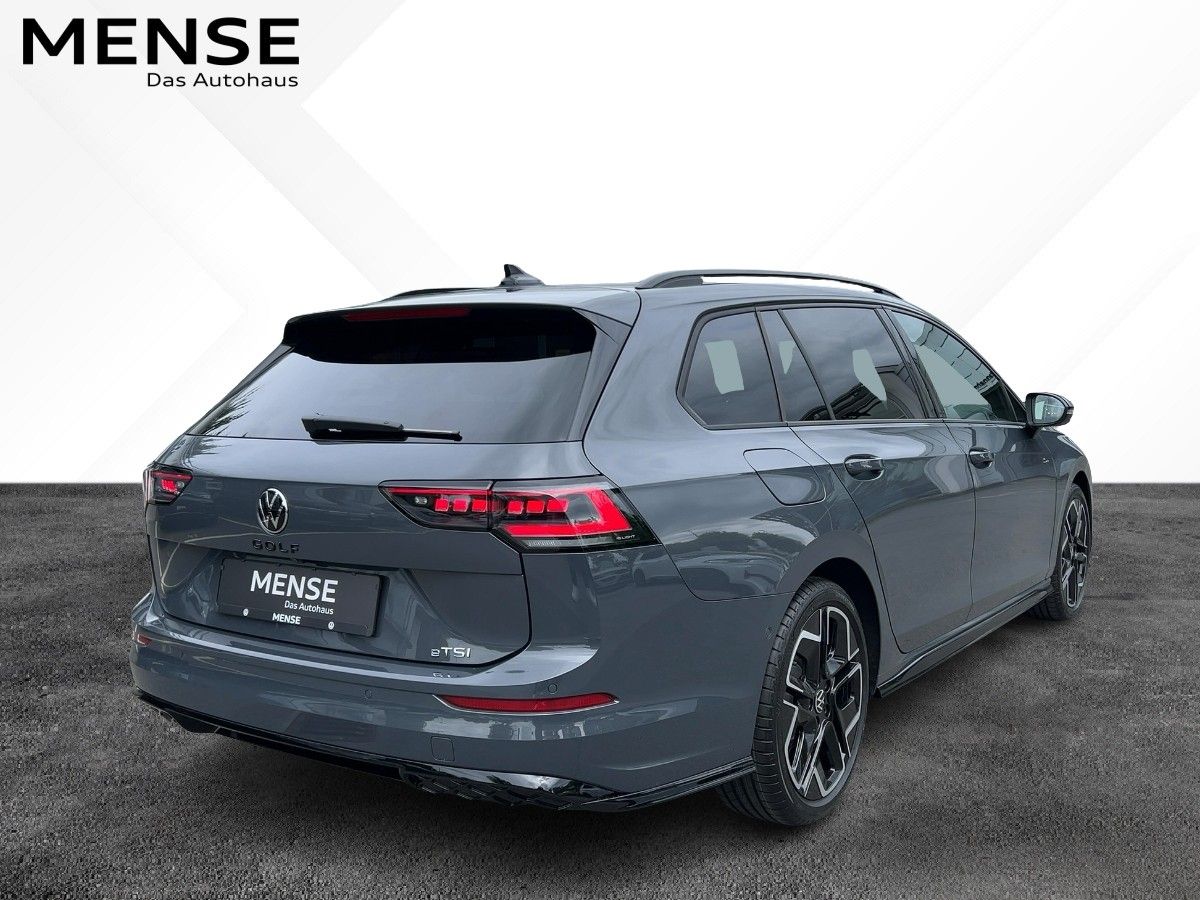 Fahrzeugabbildung Volkswagen Golf Variant 1.5 eTSI DSG R-Line AHK Pano Nav HU