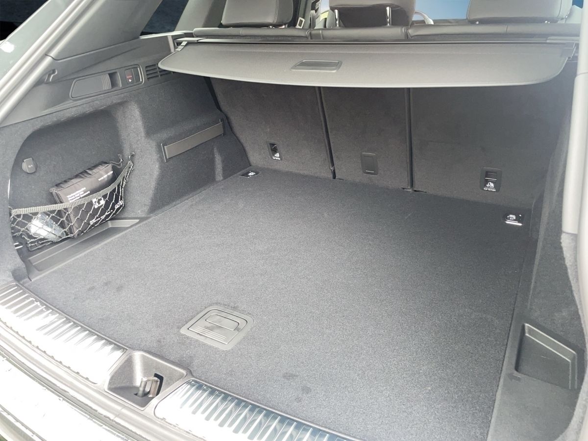 Fahrzeugabbildung Audi Q5 SUV 40TDI quattro S tronic |AHK|Pano|LED