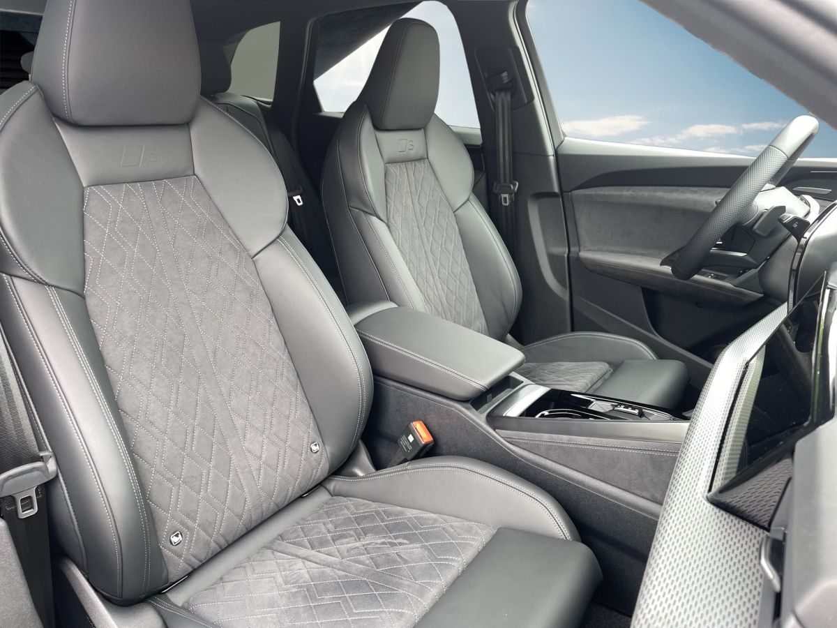 Fahrzeugabbildung Audi Q5 SUV 40TDI quattro S tronic |AHK|Pano|LED