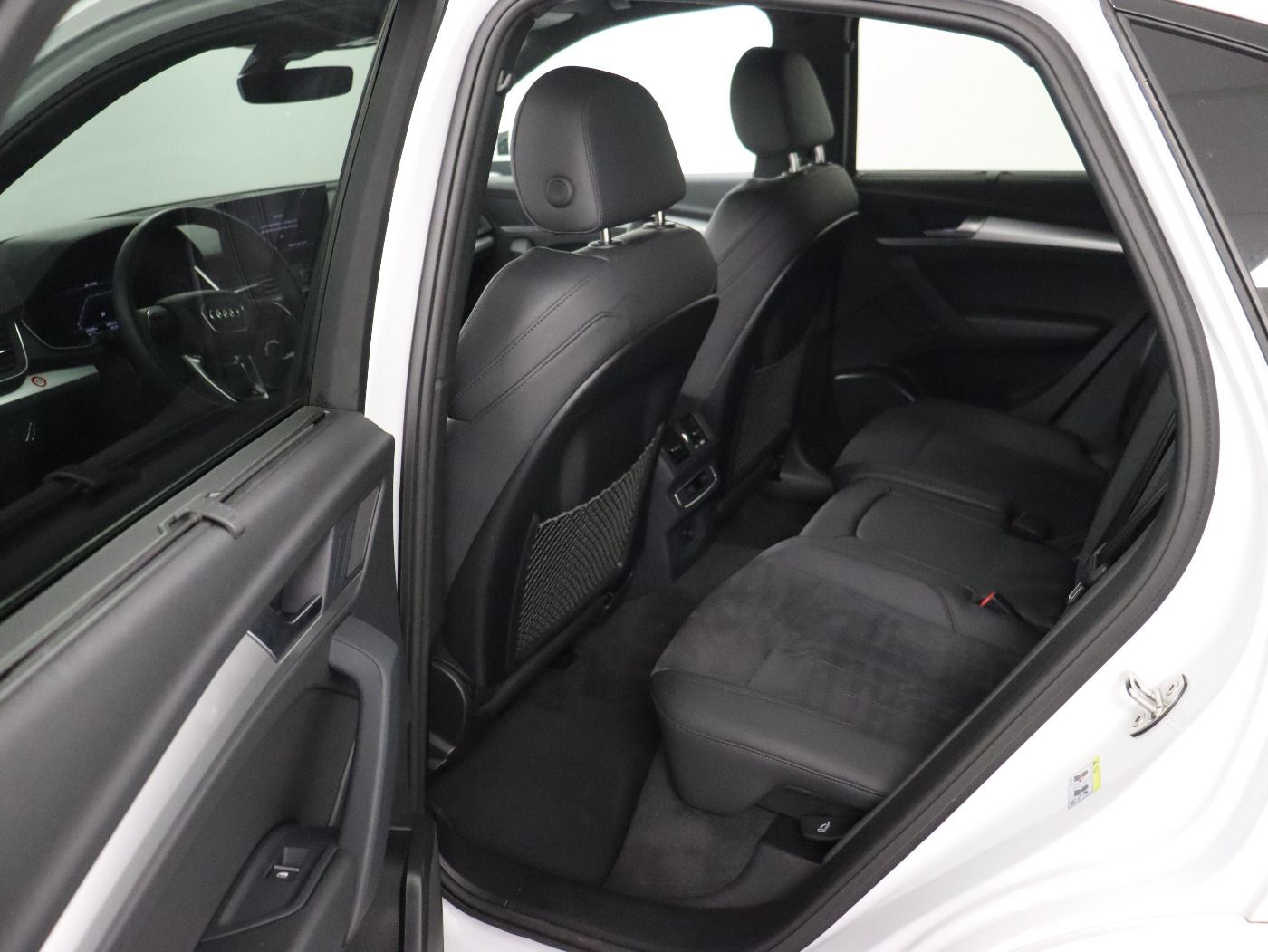 Fahrzeugabbildung Audi Q5 Sportback 45 TFSI quattro S tronic S line |LM