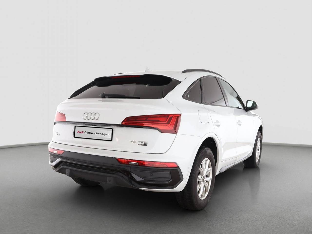 Fahrzeugabbildung Audi Q5 Sportback 45 TFSI quattro S tronic S-Line |LM
