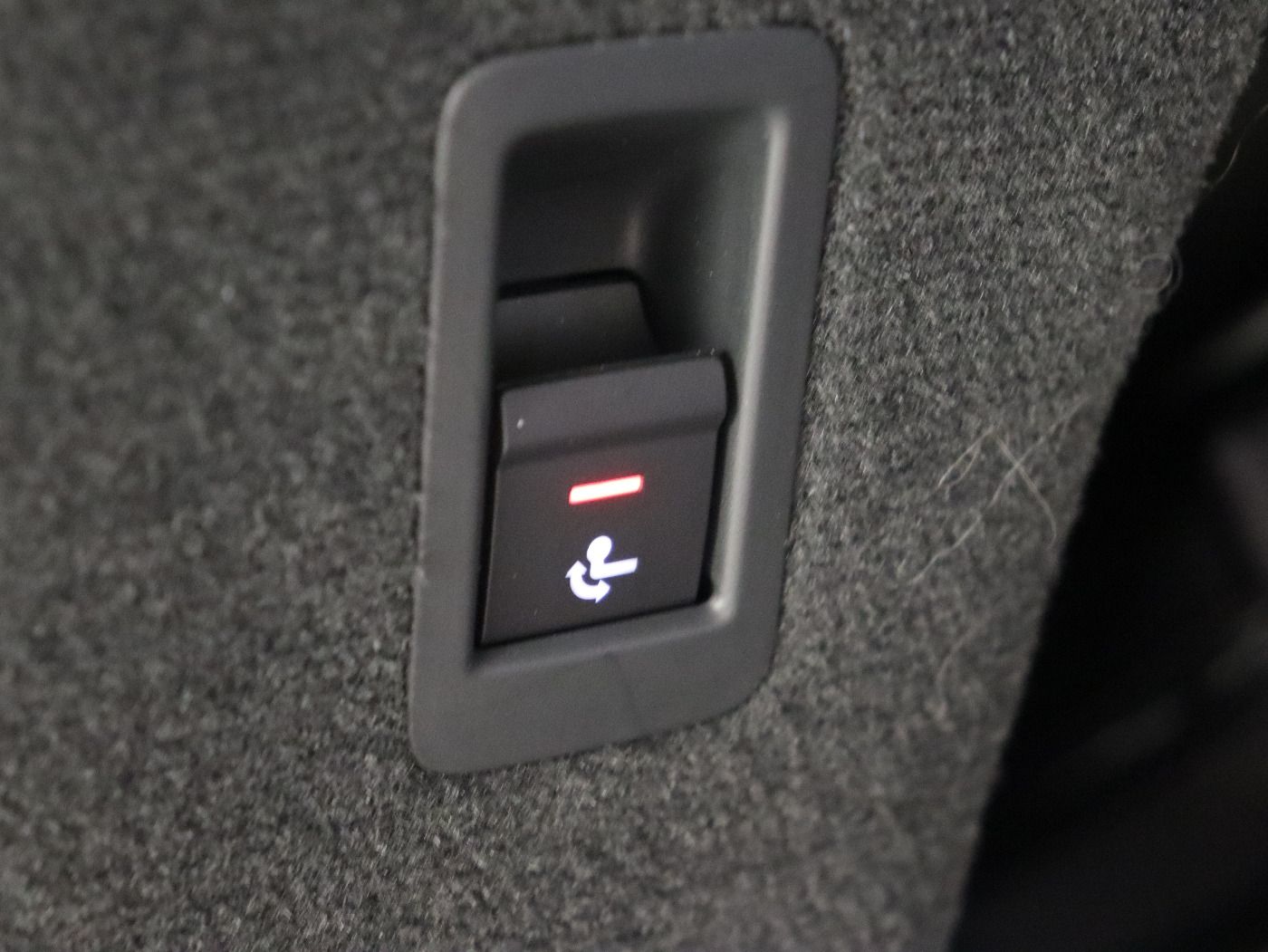 Fahrzeug autohaus mense Fahrzeugabbildung Audi S6 Avant 3.0 TDI Quattro S tronic Matrix|AHK|HUD