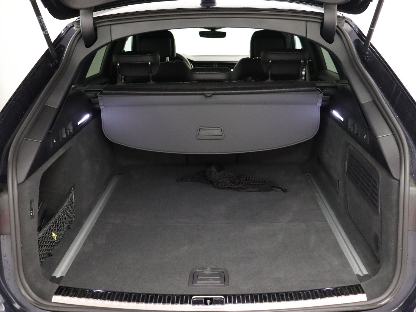 Fahrzeug autohaus mense Fahrzeugabbildung Audi S6 Avant 3.0 TDI Quattro S tronic Matrix|AHK|HUD