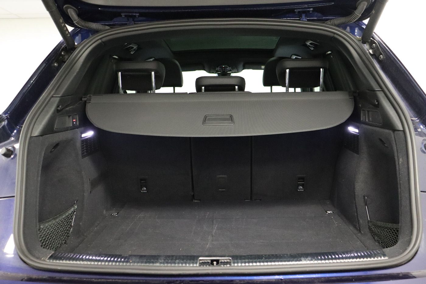 Fahrzeugabbildung Audi Q5 45 TFSI quattro S tronic advanced Matrix|AHK