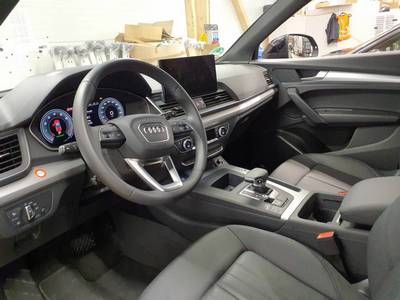 Fahrzeugabbildung Audi Q5 45 TFSI quattro S tronic advanced Matrix|AHK