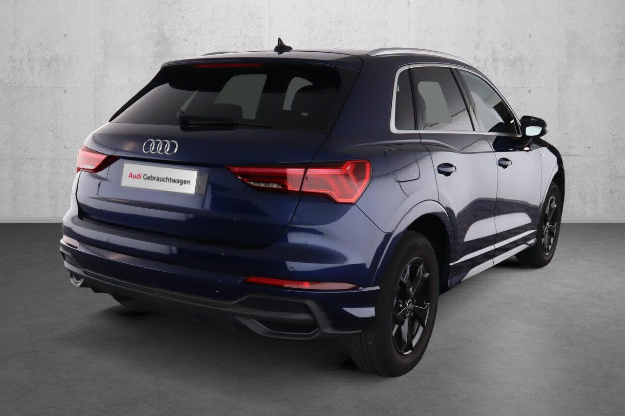 Fahrzeugabbildung Audi Q3 35 TFSI S tronic S-Line CarPlay|AHK|ACC|LED