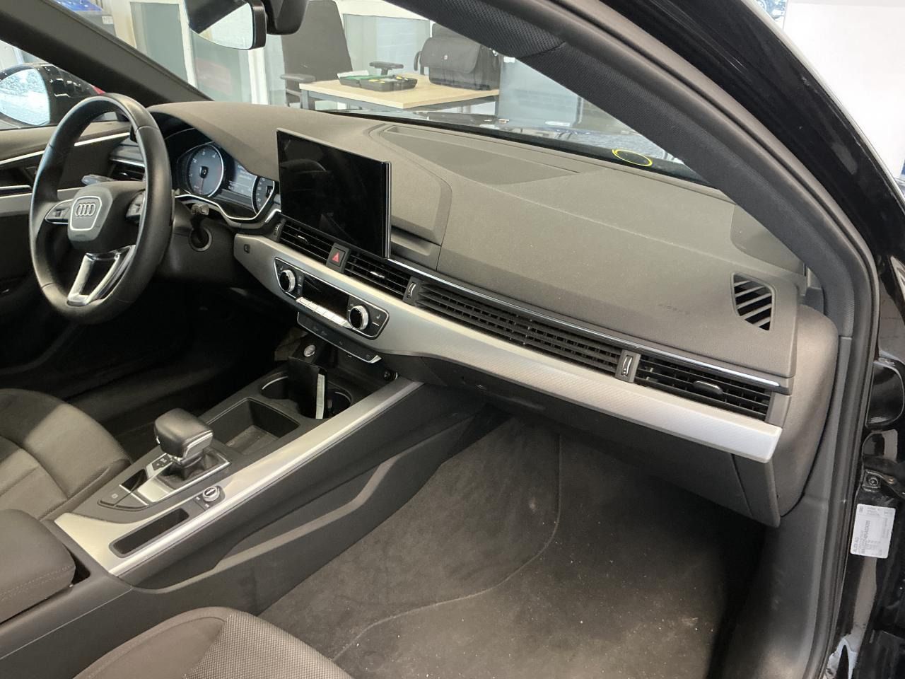 Fahrzeugabbildung Audi A4 Avant 35 TDI S tronic Advanced ACC|LED|Navi