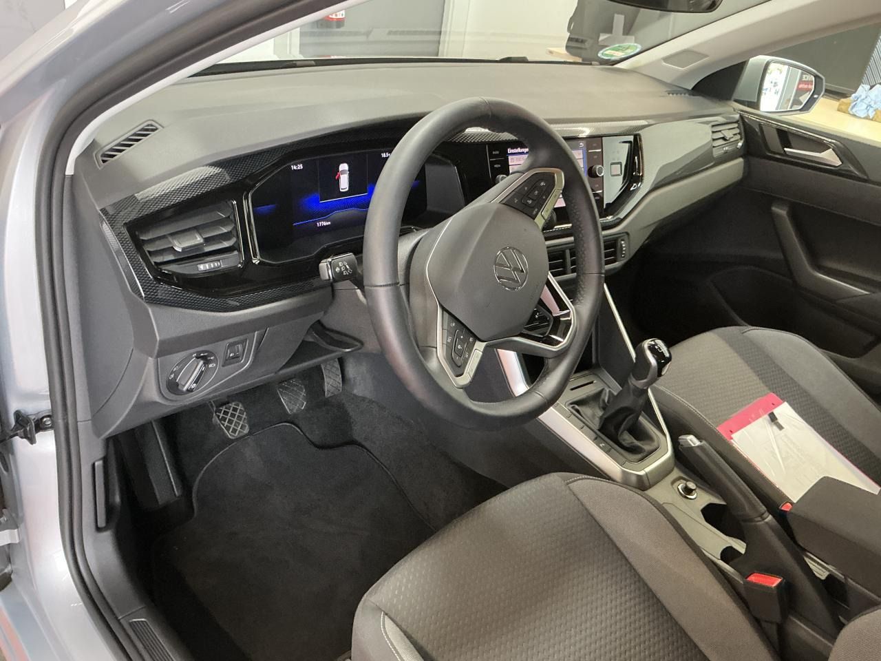 Fahrzeugabbildung Volkswagen Polo 1.0 TSI Life IQ Drive CarPlay|ACC|LED|Navi