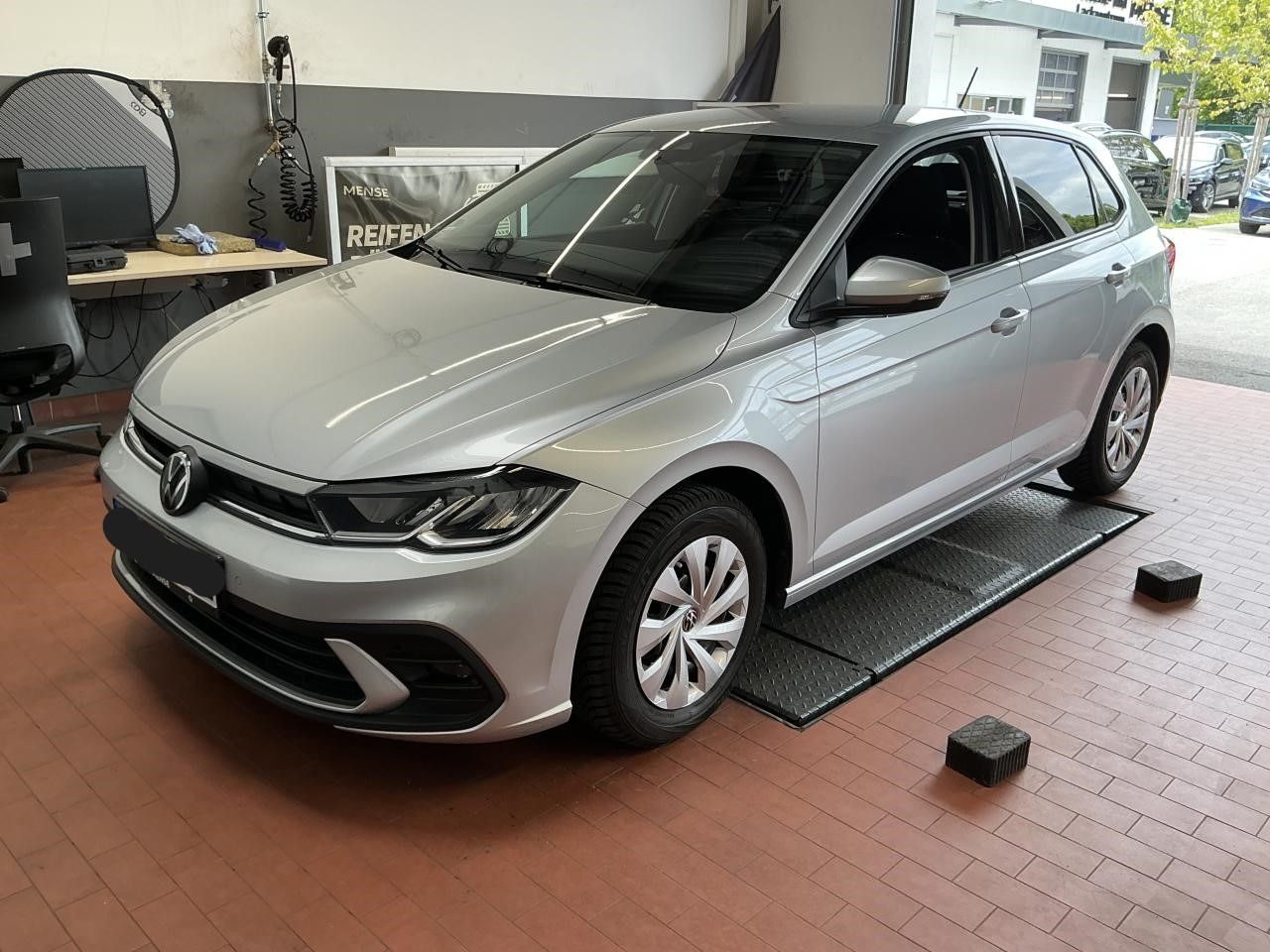 Fahrzeugabbildung Volkswagen Polo 1.0 TSI Life IQ Drive CarPlay|ACC|LED|Navi